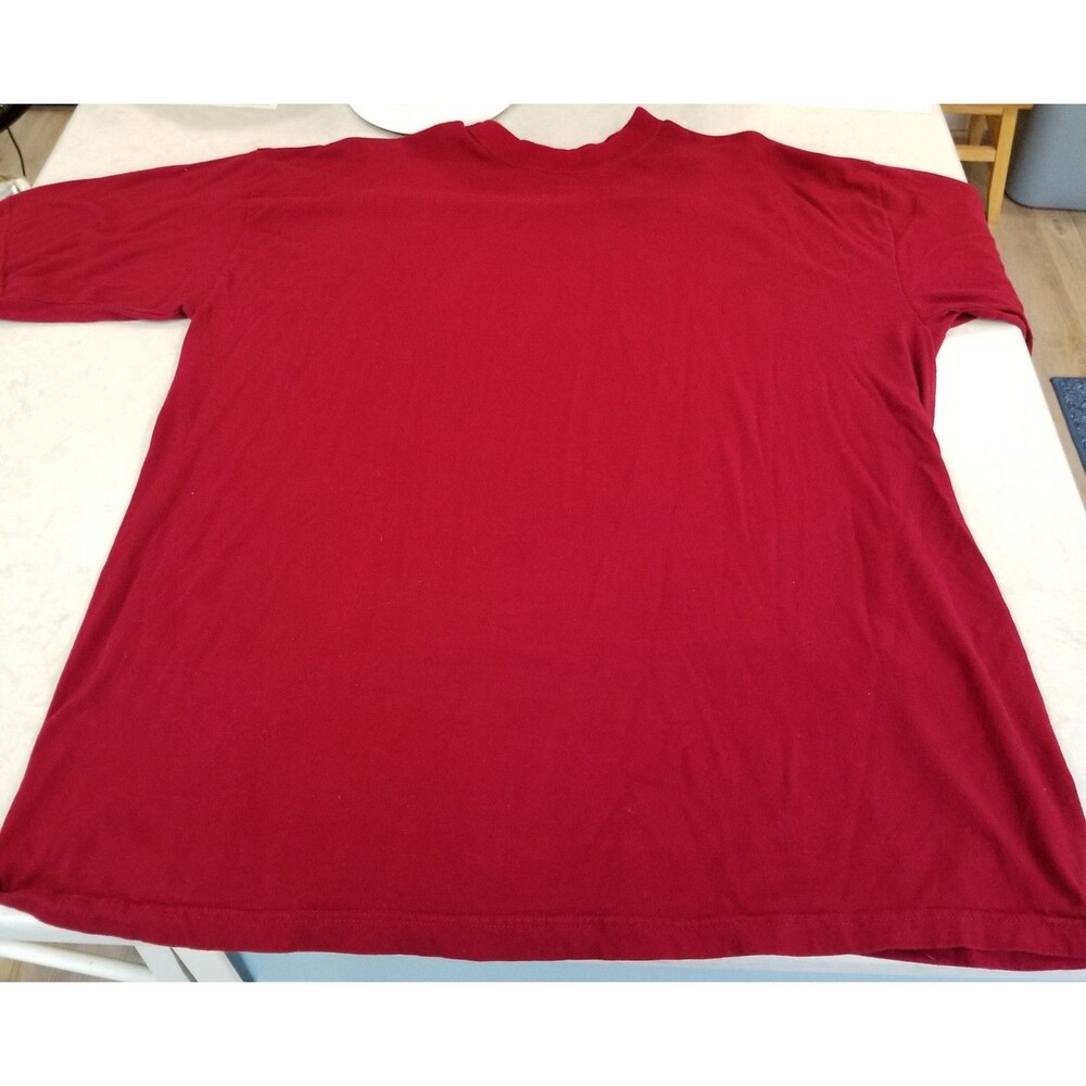 Sun Wear size 5xl t shirt maroon
